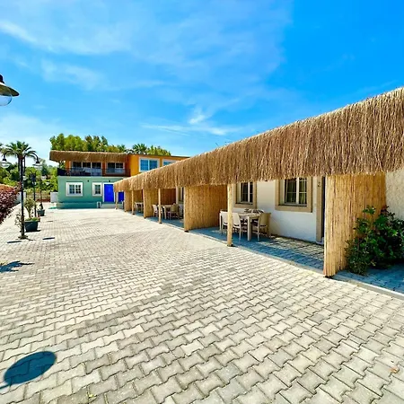 Lägenhet Sea Breeze Homes
