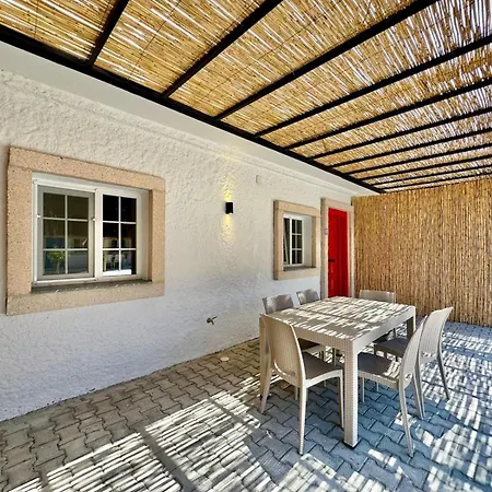 Lägenhet Sea Breeze Homes